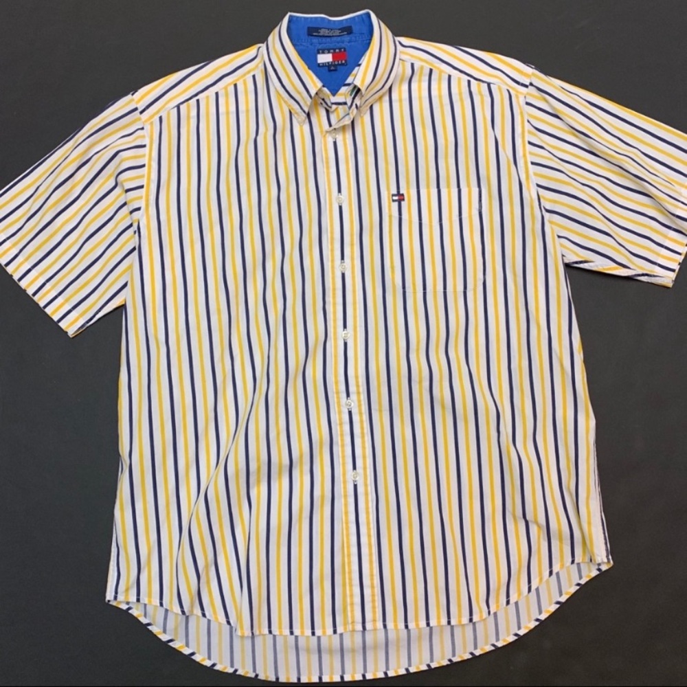 Vintage tommy button up